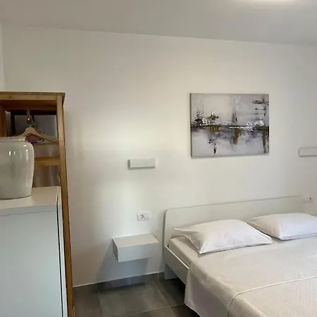 Fortuna - Cozy & Stylish With Pool And Sea View * Τρογκίρ